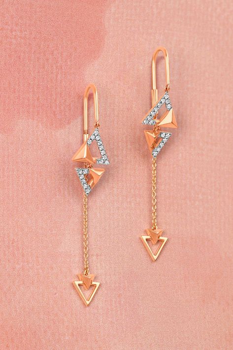 18K rose gold diamond sui-dhaaga earrings Sui Dhaaga Earrings Gold, Long Chain Earrings Gold, Diamond Jewellery Designs, Long Chain Earrings, Designer Diamond Jewellery, Fair Skin, Diamond Drops, Rose Gold Jewelry, Diamond Jewellery