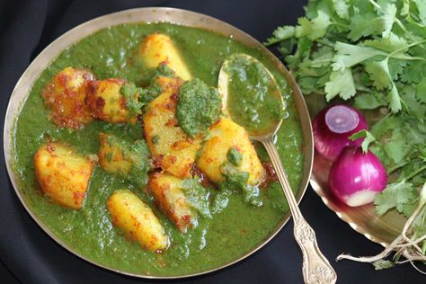 Hariyali Dum Aloo Recipe Boondi Raita, Indian Spinach, Vegan Chinese Food, Aloo Palak, Spinach Potato, Dum Aloo, Vegetarian Sandwich Recipes, Aloo Recipe, Christine Elise