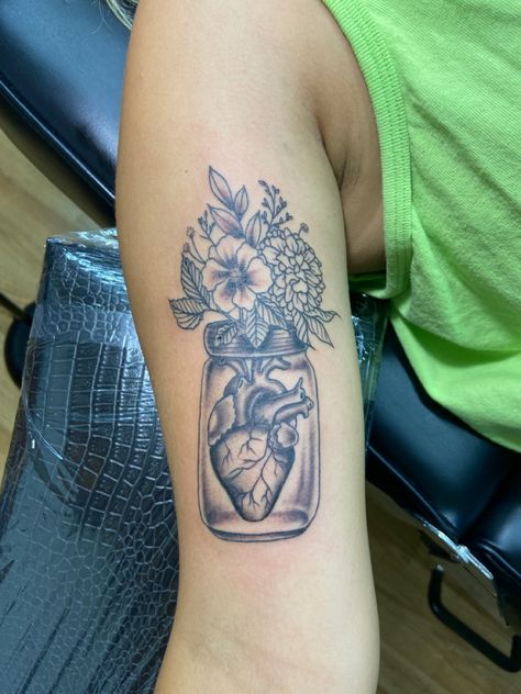 Heart In A Jar Tattoo, Heart Flower Tattoo, Anatomical Heart Tattoo, Bottle Tattoo, Heart Vase, Mason Jar Flowers, Human Heart, Anatomical Heart, Heart Tattoo