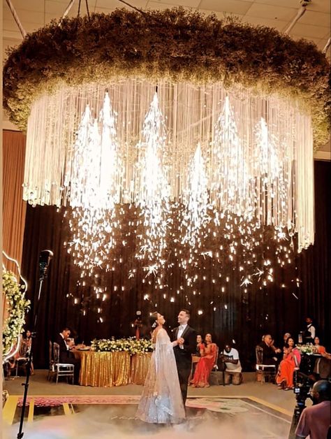 Wedding First Dance Special Effects, First Dance On Cloud, Wedding Special Effects, Cold Pyros Wedding Entry, Indian Reception Ideas, Wedding Pyrotechnics, Pyrotechnics Wedding, Indian Reception Decor, Indian Wedding Reception Decor