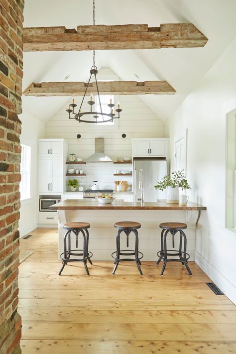 Vaulted Ceiling Bedroom, Vaulted Ceiling Ideas, Vaulted Ceiling Kitchen, Vaulted Ceiling Living Room, Roof Beam, White Tile Floor, Farmhouse Kitchens, Light Wood Floors, Space Storage