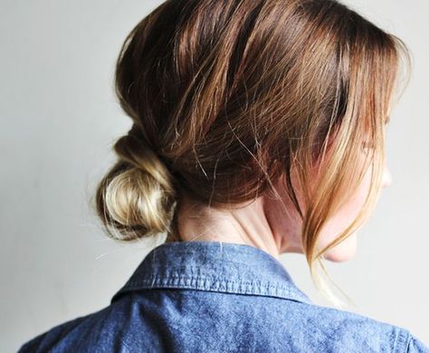 A bun is a great way to finish off any ensemble, and this low, messy bun is the perfect hairstyle to do that. Knot Updo, Easy Updos For Medium Hair, Second Day Hairstyles, Up Dos For Medium Hair, Low Bun, Hair Brained, Good Hair Day, Medium Hair, Hair Dos