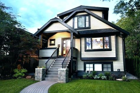 Exterior Paint With Black Trim, House Trim Ideas, White Craftsman House, Black Trim Exterior, House Black Trim, White House Black Trim, White Craftsman, Gray House Exterior, Exterior Color Palette