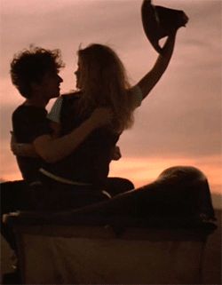 tumblr_m02d8uT6lQ1qeqo4ho1_250.gif (250×321) Amanda Peterson, 80's Movies, Can't Buy Me Love, Septième Art, Patrick Dempsey, 90s Movies, Joe Keery, 80s Movies, Pink Denim