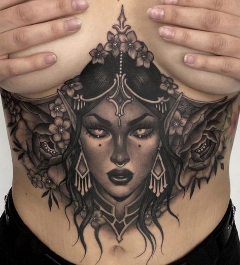 Belly Button Tattoo, Lower Stomach Tattoos, Underboob Tattoo Designs, Stomach Tattoos Women, Medusa Tattoo Design, Bauch Tattoos, Tattoos Infinity, Belly Tattoos, Throat Tattoo