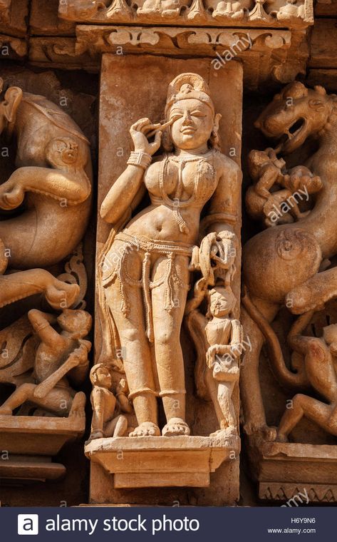 Download this stock image: Famous sculptures of Khajuraho temples, India - H6Y9N6 from Alamy's library of millions of high resolution stock photos, illustrations and vectors. Stone Sculpture Art, Stone Carving Sculpture, Khajuraho Temple, Historical Sculptures, Ancient Indian Art, Famous Sculptures, Ancient Indian Architecture, Indian Sculpture, Relief Sculpture