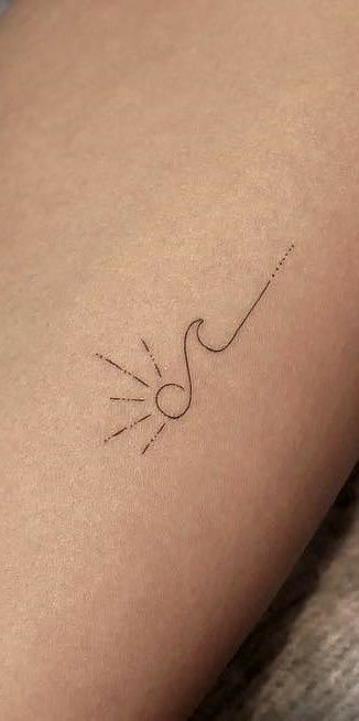 A Small Tattoo, Hip Tattoo Designs, Hip Tattoos Women, Inspiration Tattoos, Bff Tattoos, Waves Tattoo, Tattoo Feminina, Dainty Tattoos, Subtle Tattoos