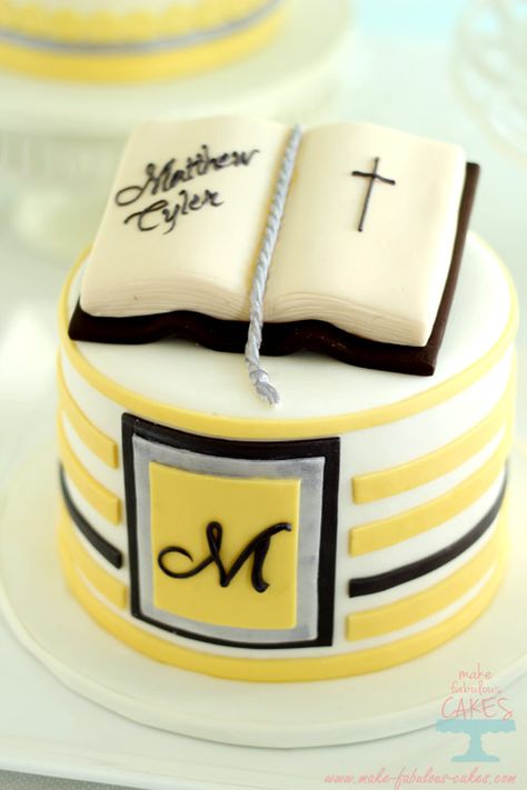 Modern confirmation cake Bible Cake Ideas For Pastor, Cakes Yellow, 1st Anniversary Cake, One Year Birthday Cake, Bible Cake, Christening Cake Boy, Confirmation Cake, Confirmation Party, Graduation Party Cake