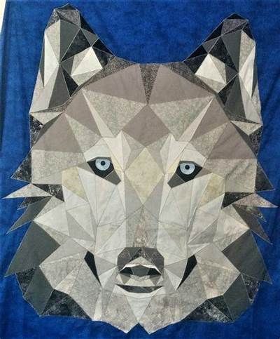 Wolf Applique, Quilt Applique Patterns, Wolf Quilt, Giant Wolf, Violet Craft, Bargello Quilt Patterns, Quilt Animals, Forest Quilt, Paper Quilting