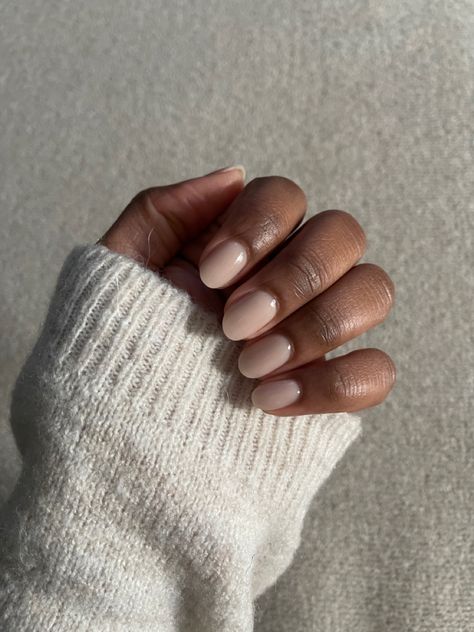 Nude Nails For Brown Skin, Clip In Hair Extensions Styles, 22 Inch Hair, Gel Nails Shape, Hair Extensions Styles, 22 Inch Hair Extensions, Extensions For Short Hair, Neutral Nail Color, Summer Nails 2024