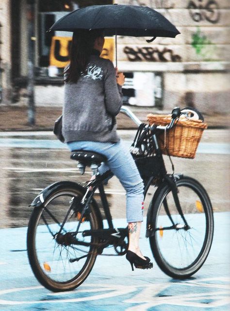 Wabbit Bike Ads Girls & Bikes Rain Cycle, Holding An Umbrella, Bicycle Chic, Female Cyclist, Riding A Bike, Girls On Bike, Urban Bike, Cycle Chic, I Want To Ride My Bicycle