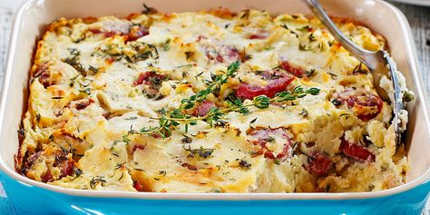 Farmers Sausage Recipes, Farmer Sausage Recipes, Fall Casserole, Farmer Sausage, Bacon Brie, Sausage And Potato Bake, Sausage Potato Casserole, Sausage Recipes For Dinner, Sausage Potato