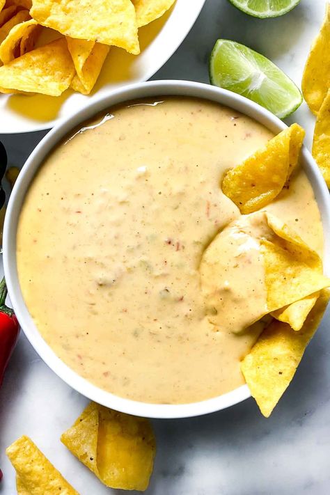 This queso dip melts smooth with Velveeta and cream cheese with amped-up flavor from RO*TEL tomatoes, jalapeños, and Hatch green chiles. Hatch Chile Queso Dip, Costa Vida Queso Recipe, Texas Queso Dip, Mexican Queso Dip, Brisket Queso, Best Queso Dip, The Best Queso, Best Queso, Wedding Recipes