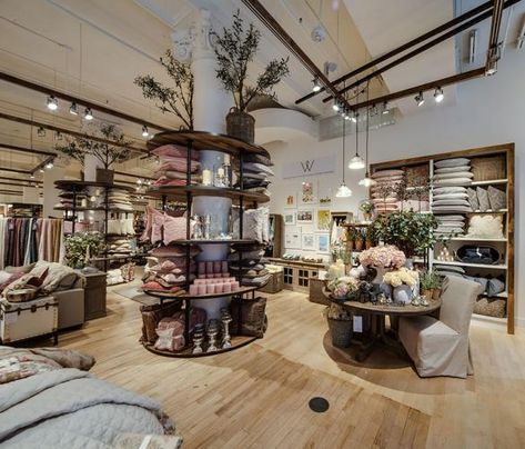 First Look: Pottery Barn flagship, New York City | Chain Store Age New York Shopping, Pottery Barn Furniture, Momofuku Milk Bar, Retail Store Display, Kitchenware Shop, Store Interiors, Williams Sonoma Home, Furniture Showroom, Store Displays