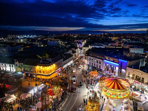 Galway Christmas Market 2022, Whats On in Galway this Christmas Christmas In Ireland Aesthetic, Galway Christmas Market, Galway Christmas, Ski Bar, Christmas In Ireland, Ireland Aesthetic, European Christmas, Galway City, Galway Ireland