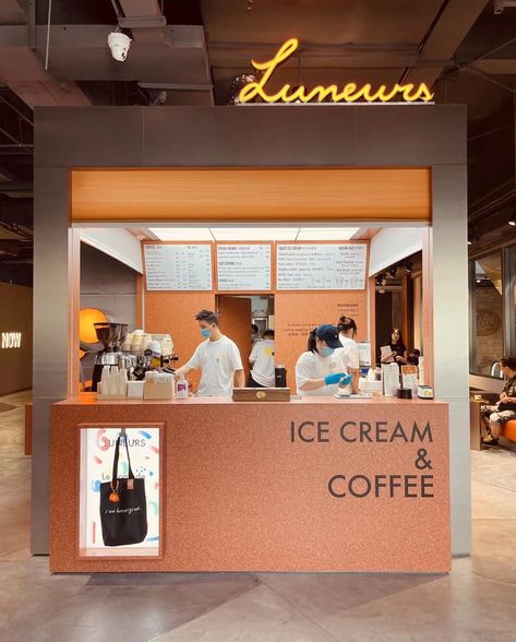 Luneurs Le Nomade [Shanghai] on Behance Food Kiosk Design, Counter Shop, Food Booth, Cafe Design Inspiration, Coffee Shop Concept, Container Cafe, Food Kiosk, Cafe Concept, Coffee Shop Bar