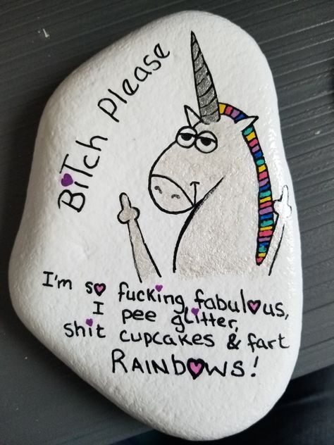 Funny Things To Paint On Rocks, Painted Rocks Ideas Easy Funny, Rock Painting Ideas Easy Funny, Stenmaling Ideas, Funny Painted Rocks Ideas, Fun Rock Painting Ideas, Rock Painting Ideas Funny, Funny Painted Rocks, Funny Rock Painting