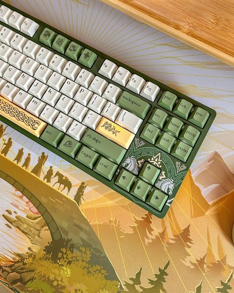 Any LOTR fans here? 🌿💍🗡️ 🧺 Thank you @drop for gifting me this gorgeous keyboard #keyboardbuild #Drop #DropLOTR Keycaps | dropxlotr | mechanical keyboard | gaming | Keyboard Gaming, Computer Build, Farming Simulator, Computer Setup, Cozy Room Decor, Pc Setup, Game Room Design, Mechanical Keyboard, Cozy Room