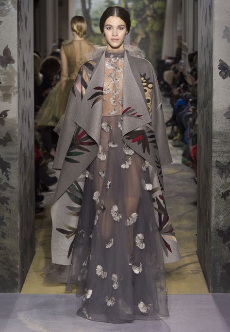 Couture 2014, Valentino Haute Couture, Valentino Couture, Fashion Gowns, Spring Couture, Couture Designers, John Galliano, Couture Collection, Couture Dresses