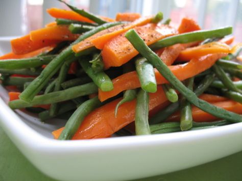 Easy Buttered Green Beans and Carrot Sticks Recipe - Food.com Buttered Green Beans, Thanksgiving Potluck Recipes, Green Beans And Carrots, Veggie Side Dish, Thanksgiving Potluck, Vegetarian Sausages, Carrots And Green Beans, String Beans, Dish Ideas