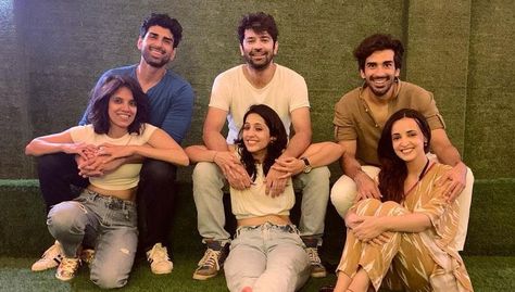 Sanaya Irani And Barun Sobti, Khushi Kumari Gupta, Mohit Sehgal, Arnav Singh Raizada, Arnav And Khushi, Barun Sobti, Sanaya Irani, Could Play, Still Waiting