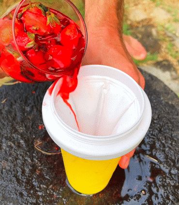 Slushie Cup, Homemade Slushies, Slushy Maker Cup, Slushy Maker, Ice Cup, Packing A Cooler, Smoothie Cup, Brain Freeze, Milk Shakes