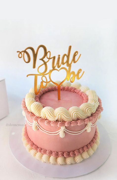 bridal shower cake, cake idea, cake decorating, cake designs Pink Buttercream Cake, Cute Cake Ideas, Bride To Be Cake, Bridal Shower Pink, Idea Cake, Pink Buttercream, Butter Icing, Cute Cake, Bridal Shower Cakes