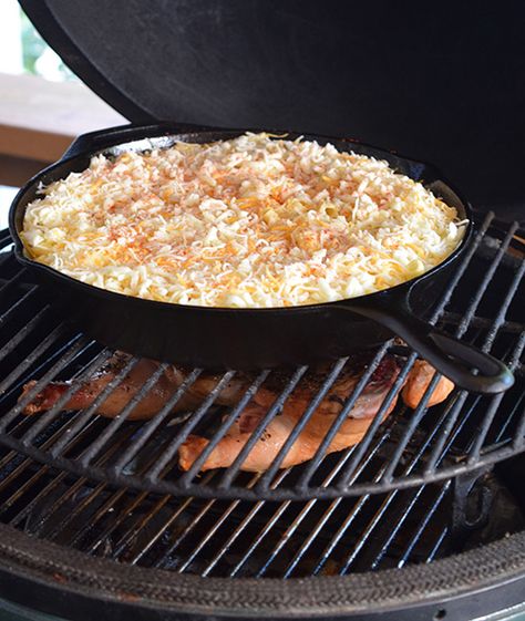 White Mac And Cheese, Skillet Mac And Cheese, Green Egg Bbq, Smoked Mac And Cheese, Big Green Egg Grill, Green Egg Grill, Vegetarian Grilling, Big Green Egg Recipes, Green Egg Recipes