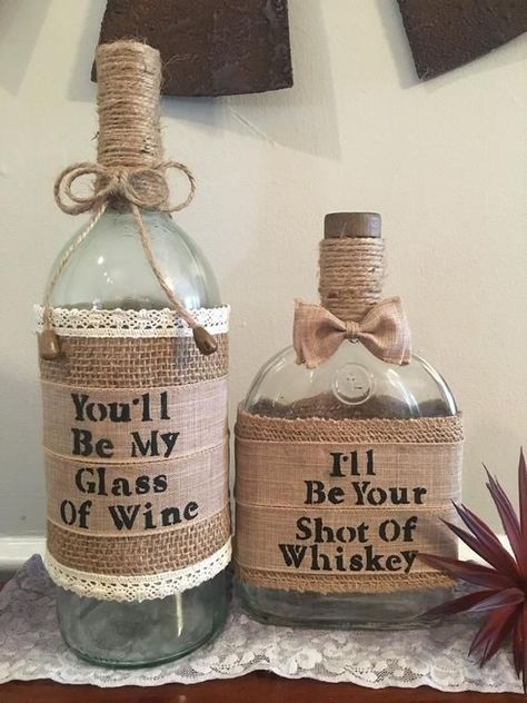 Twine Vase, How To Dress For A Wedding, Wine Decor, Home Decor Sets, Wedding Vases, Wine Bottle Crafts, Western Wedding, Wedding Christmas, Rustic Wedding Decor