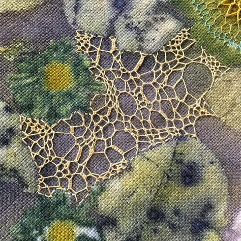 Mirjam Gielen Textile Artist (@mirjamtextiles) • Instagram photos and videos Simple Hand Embroidery Patterns, Textile Art Embroidery, Beginner Knitting Projects, Fabric Journals, Art Embroidery, Silk Art, Eco Printing, Hand Embroidery Art, Slow Stitching