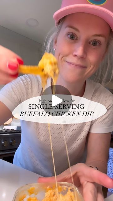 Caroline Thompson on Instagram: "single serving of buffalo chicken dip *chefs kiss* • since I got the flu, we had to cancel our #superbowl plans, but ya girl still wanted her buffalo chicken dip! Easy peasy, 5 minute dip that is high in protein and low in fat. Give it a go! 🏈 macros | 198 calories • 3.5 carbs • 6g fat • 27g protein" Individual Buffalo Chicken Dip, Single Serving Buffalo Chicken Dip, Single Serve Buffalo Chicken Dip, Buffalo Chicken Dip Meal Prep, Laughing Cow Buffalo Chicken Dip, Buffalo Chicken Dip High Protein, High Protein Chicken Dip, Buffalo Chicken Dip Microwave, Cottage Cheese Buffalo Chicken Dip