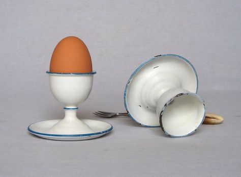 French enamel egg holder Antique Enamelware, French Eggs, French Enamelware, Egg Holders, Egg Cups Holders, Ceramic Egg Cups, Vintage Egg Cups, Pie Bird, Enamel Ware