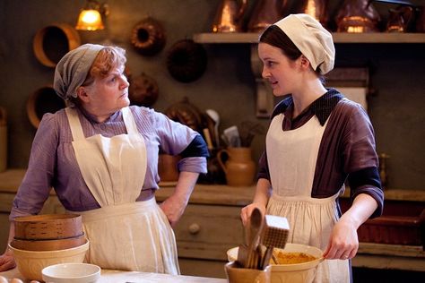 Girls: They run the  world... kitchen? Mrs Patmore, Sophie Mcshera, Downton Abbey Season 3, Justin Chatwin, Matthew Crawley, Downton Abbey Series, Lady Sybil, Kitchen Maid, Hugh Bonneville