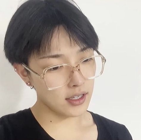 Hongjoong Without Makeup, Ateez Without Makeup, Kim Hongjoong, Without Makeup, Make Up, Makeup