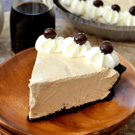 Coffee Pie, Thanksgiving Pie Recipes, Chocolate Covered Espresso Beans, Oreo Cookie Crust, Easy Cold, Chocolate Crust, Cookie Crust, No Bake Pies, Brew Coffee