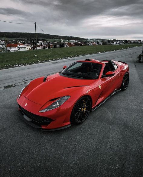 Posh Cars, Ferrari 812 Gts, Ferrari 812, New Ferrari, Cars And Coffee, Sports Cars Luxury, Car Collection, Luxury Life, Sport Cars