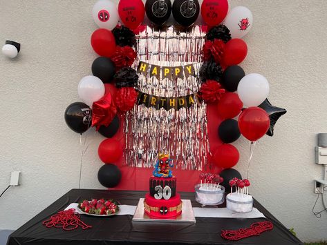 Deadpool Decorations Birthday, Deadpool Party Decorations, Deadpool Birthday Party Ideas, 19 Bday, Deadpool Party, Deadpool Birthday, Office Party Decorations, Pool Birthday, Dead Pool