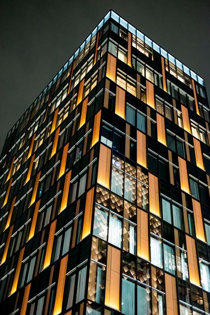 Orange Tiled Wall | Flickr - Photo Sharing! Gold Building, Facade Pattern, Building Skin, Hotel Facade, Ginza Tokyo, Facade Lighting, Glass Facades, Building Facade, Tianjin