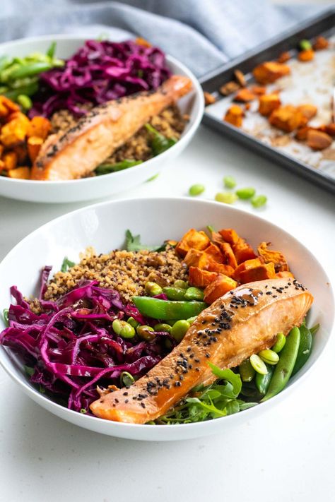 Miso Salmon Bowl, Chicken Scampi, Miso Salmon, Health Plus, Salmon Bowl, Food Help, Bowls Recipe, Clean Recipes, Simple Ingredient