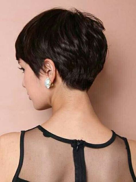 Kort Bob, Short Black Hair, Short Dark Hair, Modern Haircuts, Undercut Pixie Haircut, Best Short Haircuts, Pixie Haircuts, Short Pixie Haircuts, Short Hair Styles Pixie