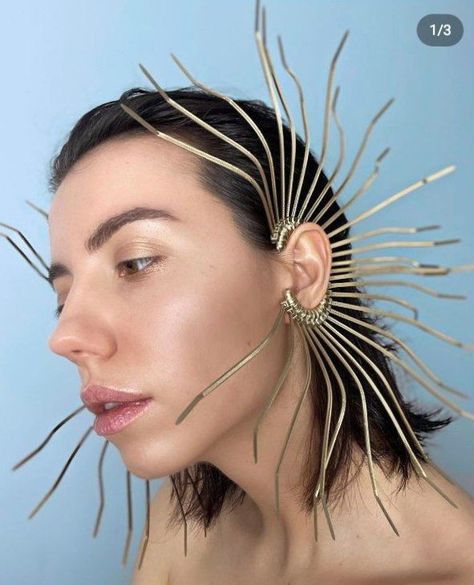 Avant Garde Accessories, Avant Garde Headpiece, Alien Fashion, Gay Costume, Avant Garde Jewelry, Underwater Theme, Festival Photo, Party Photoshoot, Pearls Diy