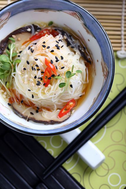 Maifun Noodles in Toasted Sesame-Scented Broth by Jeff and Erin's pics, via Flickr Maifun Noodles Recipes, Noodles Soup Recipes, Ginger Broth, Noodles Recipes, Noodles Soup, Sesame Ginger, Vegan Asian, Vegan Soups, Noodle Dishes