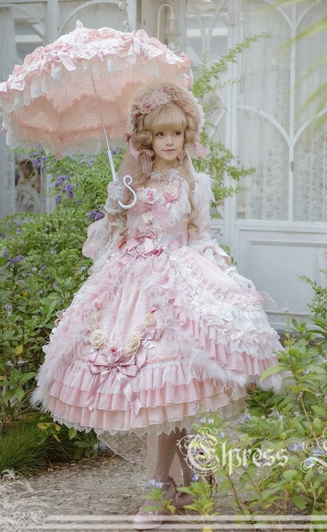 Mode Harajuku, Dress And Accessories, Op Dress, Lolita Outfits, Japanese Love, Classic Lolita, Kawaii Fashion Outfits, Outfits Dress, Kawaii Dress