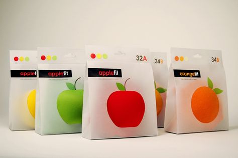 Fruit Fit by Tiffany Shih, via Behance. See-through packaging for the actual apples. Bra Packaging, Sport Packaging, Apple Packaging, Beautiful Packaging Design, Fruit Packaging, Cool Packaging, Graphic Design Packaging, Organic Produce, Food Packaging Design