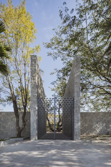 Portal Design, Dragon House, Balcony Grill, Farm Gate, Landscape Structure, Park Landscape, Stone Architecture, Residential Complex, Hotel Interiors