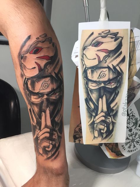 Kakashi Kakashi Hatake Tattoo Design, Kakashi Sensei Tattoo, Kakashi Hatake Tattoo Ideas, Kakashi Tattoo Design, Kakashi Hatake Tattoo, Bullish And Bearish Logo, Kakashi Tattoo, Wolf Tattoo Forearm, Anime Sleeve