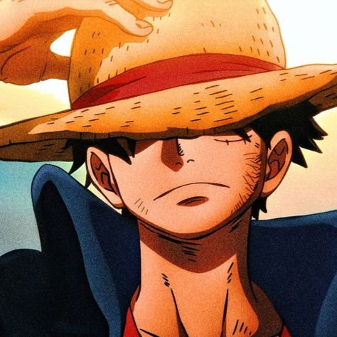 Luffy Cool Pics, One Piece Profile Pic, One Piece Aesthetic Icon, One Piece Laugh, One Piece Luffy Hat, One Piece Profile Picture, Luffy Laughing, Luffy Pictures, Roronoa Zoro Icon