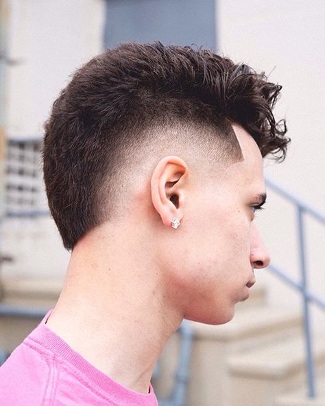 Mohawk Hairstyles Men Faded Short, Taper Fade Mohawk, Mullet Wigs, Burst Fade Mohawk, Mohawk For Men, Types Of Fade Haircut, Mid Fade Haircut, Best Fade Haircuts, Mohawk Haircut