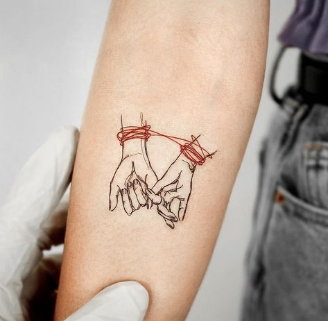 Couples Hand Tattoos, Pinky Promise Tattoo, Promise Tattoo, Single Line Tattoo, Sharpie Tattoos, Inner Forearm, Bff Tattoos, Cute Tiny Tattoos, Matching Tattoo