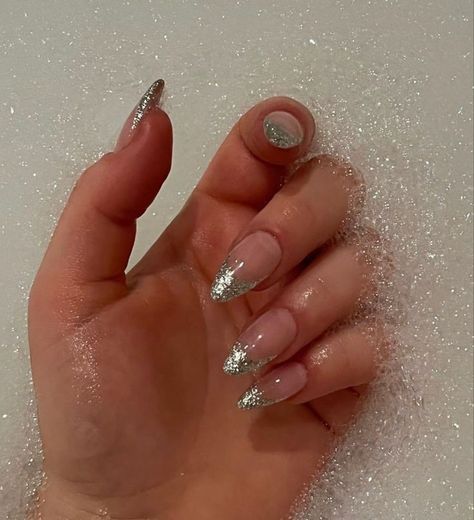 Sparkly French Tip Nails, 2023 Nails Ideas, Sparkly French Tips, Nails Ideas 2023, Sparkly Nail Designs, Nye Nails, French Tip Design, Nail Designs Ideas, 2023 Nails